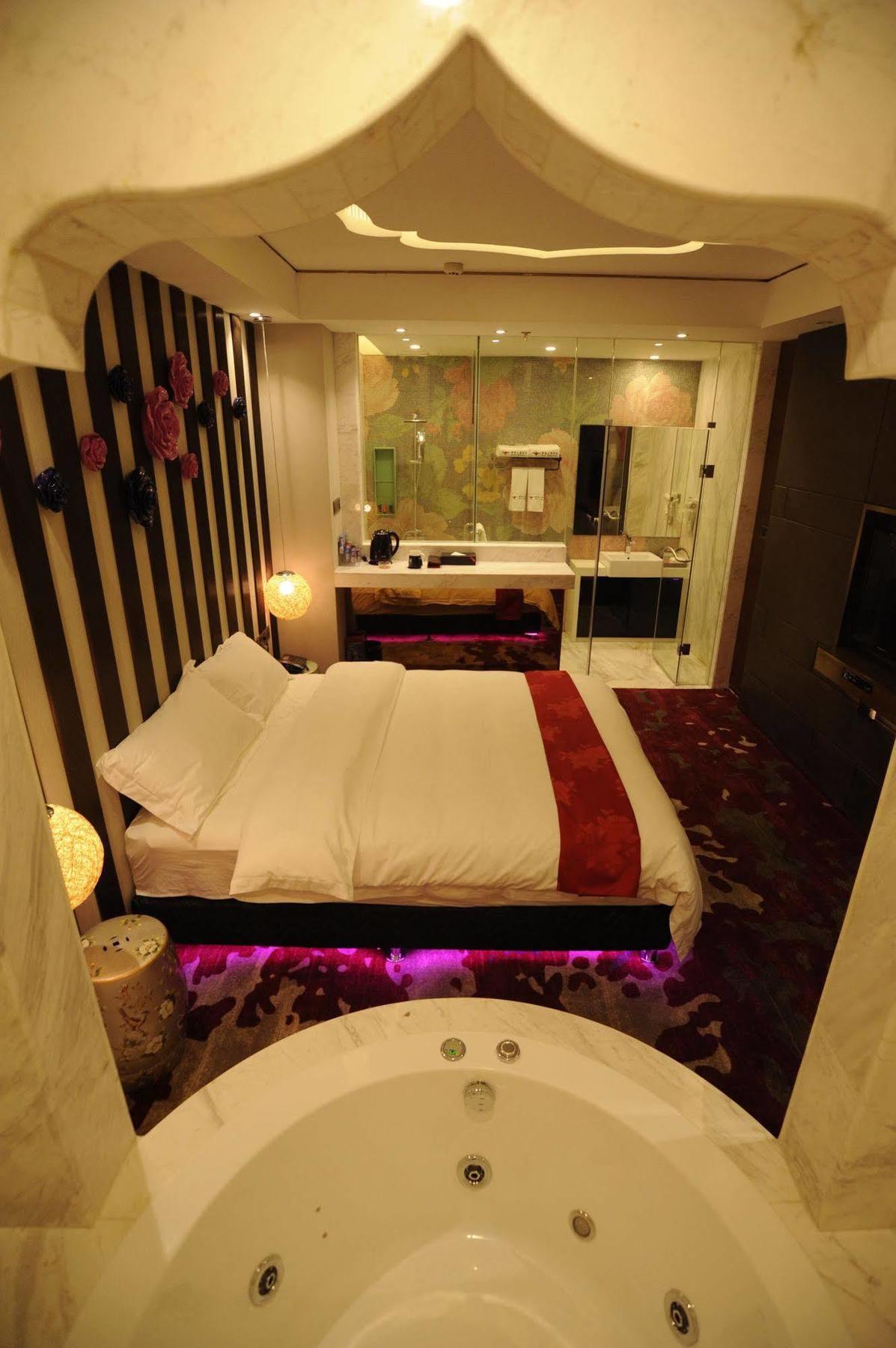 Secret Garden Hotel Kuangcsou Kültér fotó